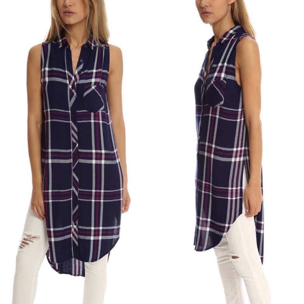 Rails Jordyn Sleeveless Button Down In Navy And W… - image 1